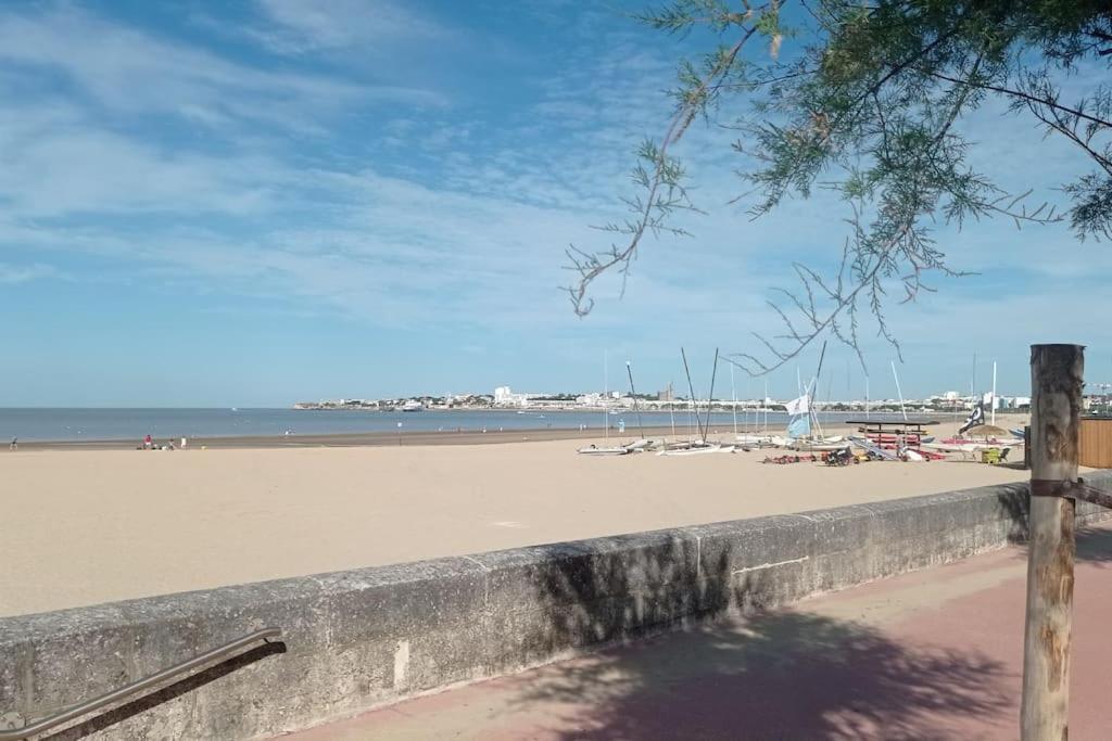 400M De La Plage Maison 3 Chambres Avec Jardin Saint-Georges-de-Didonne Exterior photo